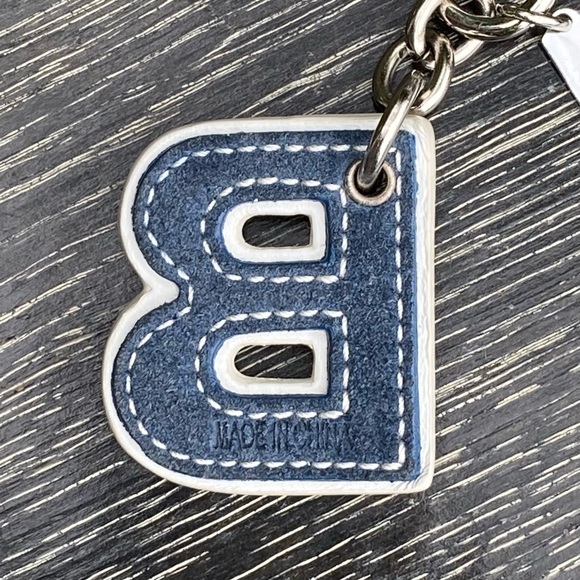 COACH - Two Toned Blue Leather “B” Key Fob - Picture 5 of 7